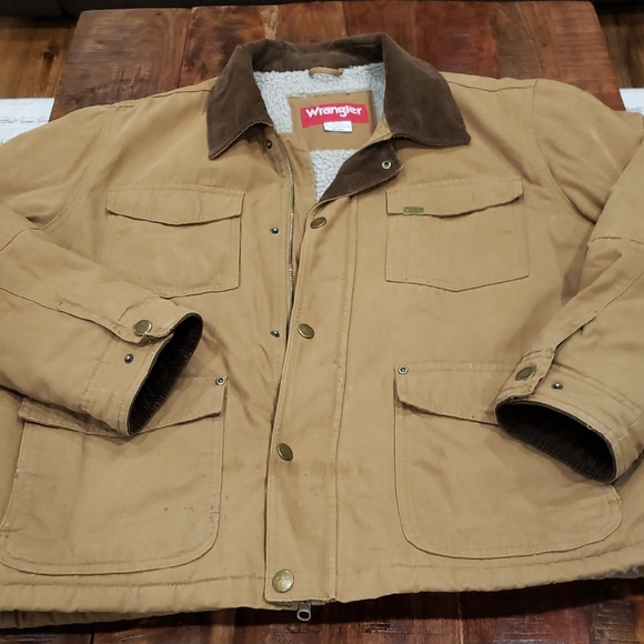 Wrangler Men's Tan Chore Jacket - Picture 1 of 6